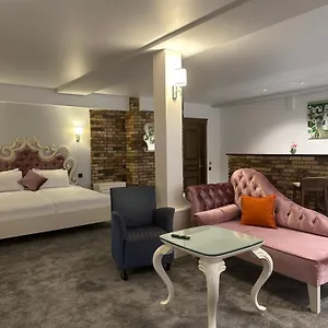 3* Szálloda Maajid Boutique